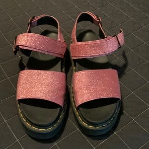 Fantastic pair of Doc Martens sandals.only worn three times!